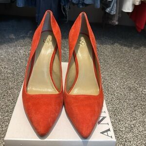 Ann Taylor Kylie Suede Pump size 10 Sweet Cherry 🍒